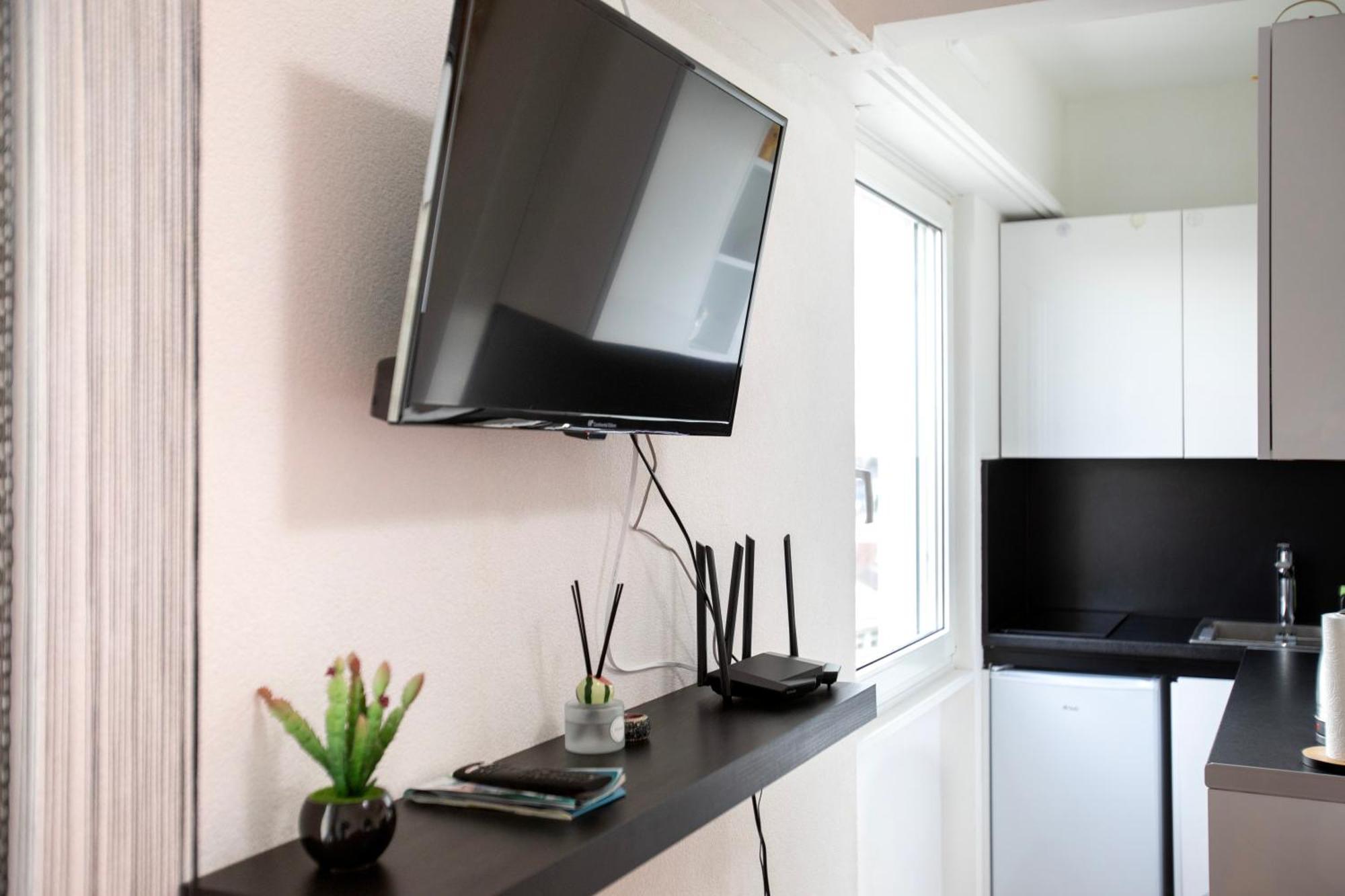 Moderne - 3 Frontieres - Aeroport De Bale - Parking Appartement